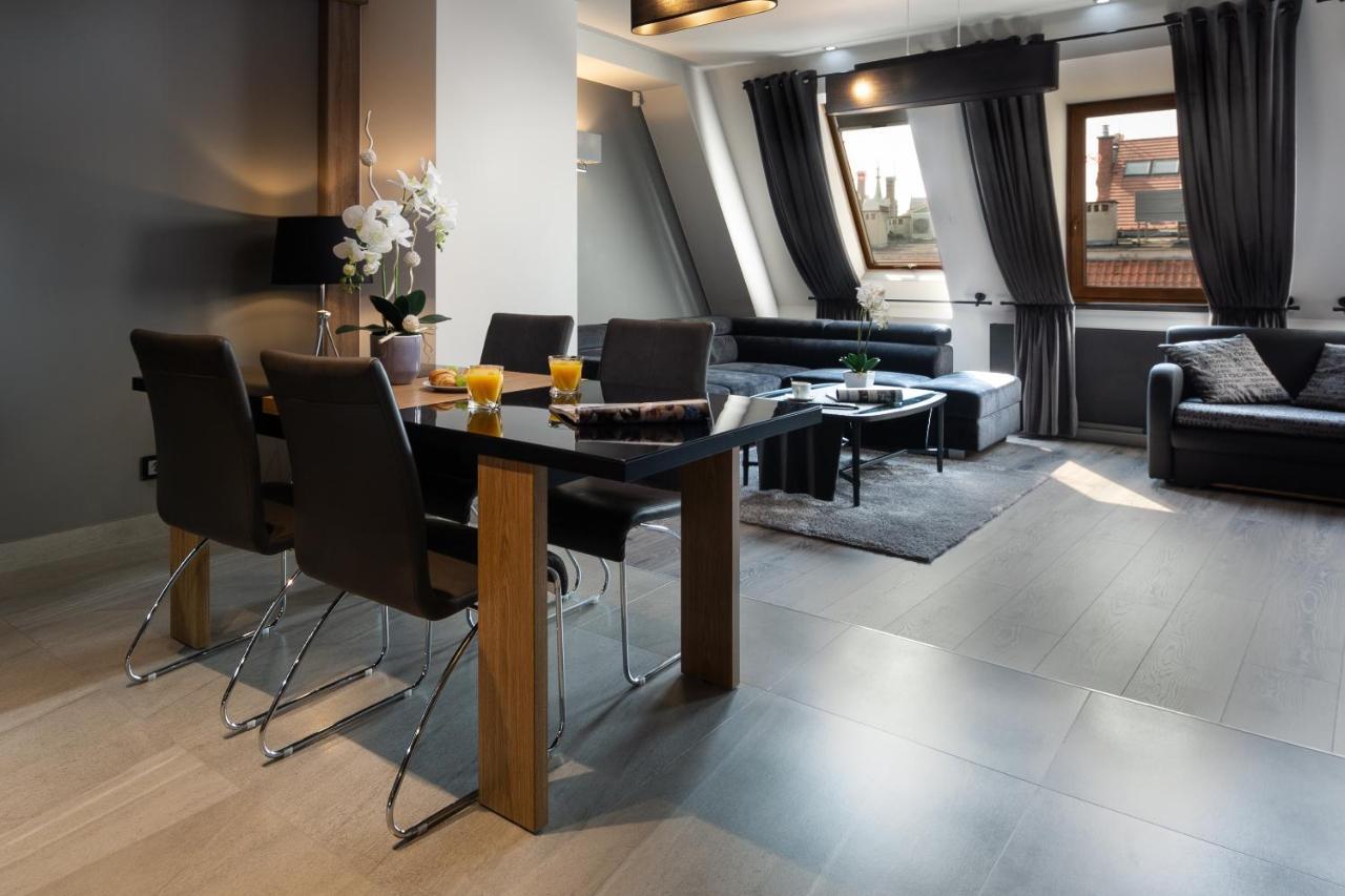Aparthotel New Lux Wroclaw Exterior photo