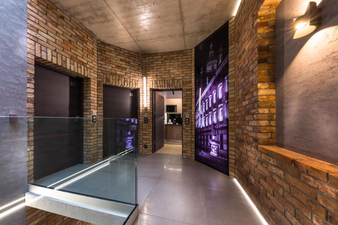Aparthotel New Lux Wroclaw Exterior photo