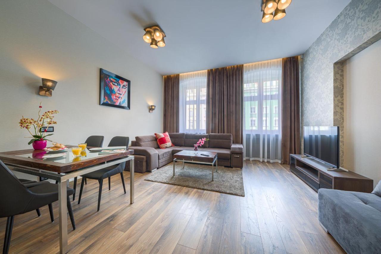 Aparthotel New Lux Wroclaw Exterior photo